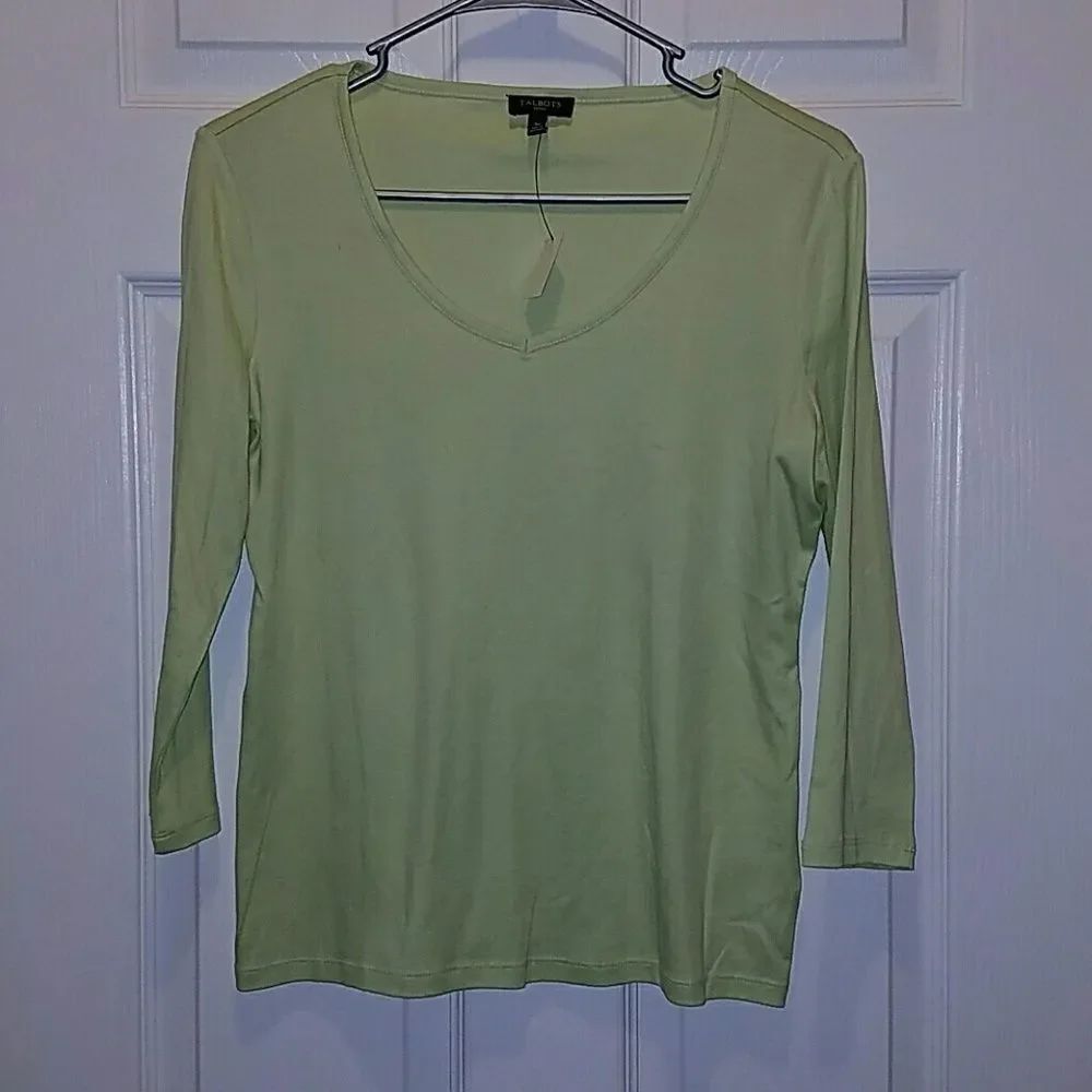 Talbots Light weight top Sz. S/P. NWT